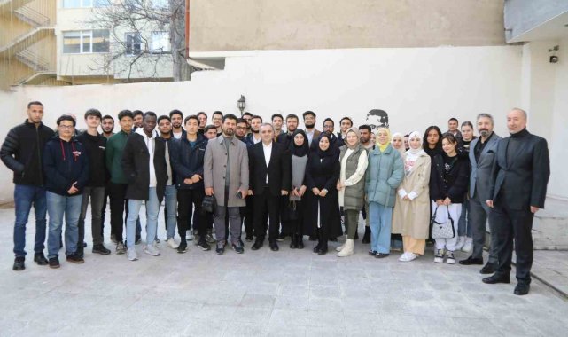 Rektör Prof. Dr. Altun, Uluslararası Öğrenciler ile Buluştu