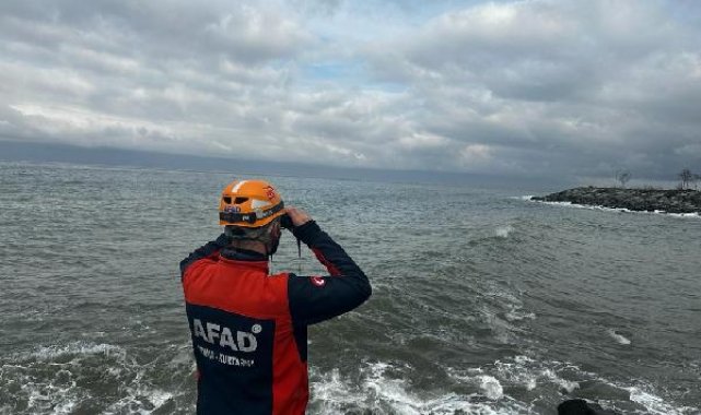 Rize'de dalgalara kapılan kadını arama çalışmalarında 9'uncu gün