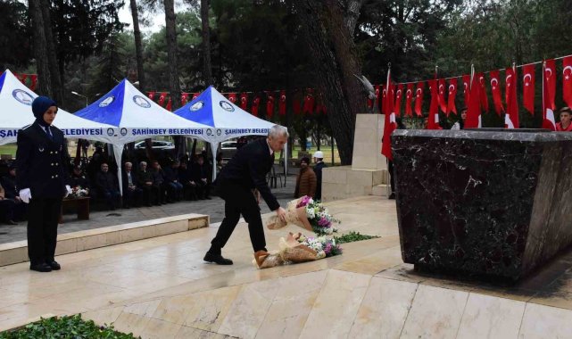 Şahinbey Belediyesi 25 Aralık etkinliklerinde şehitlerini andı
