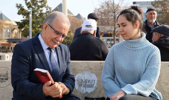 Şairler, Atatürk ve cumhuriyeti anlattı