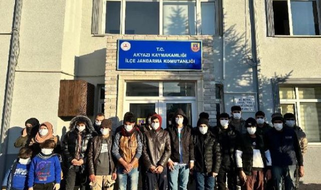 Sakarya'da 31 kaçak göçmen ile 3 organizatör yakalandı