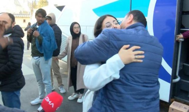 Sakarya'daki kazadan yara almadan kurtulanlar İstanbul'a geldi