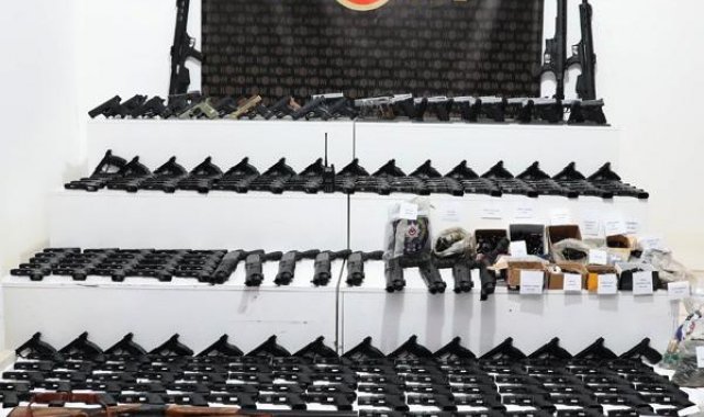 Samsun merkezli 3 ilde 'Kafes Operasyonu'; 4 gözaltı