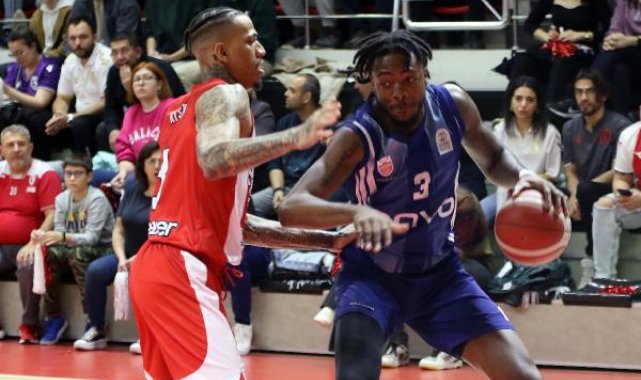 Samsunspor - Büyükçekmece Basketbol: 67-71