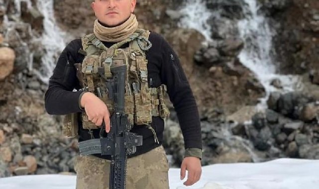 Şehit Karaca profilinde, 'Göz kırpmaz can veririz bir avuç toprak için' yazmış