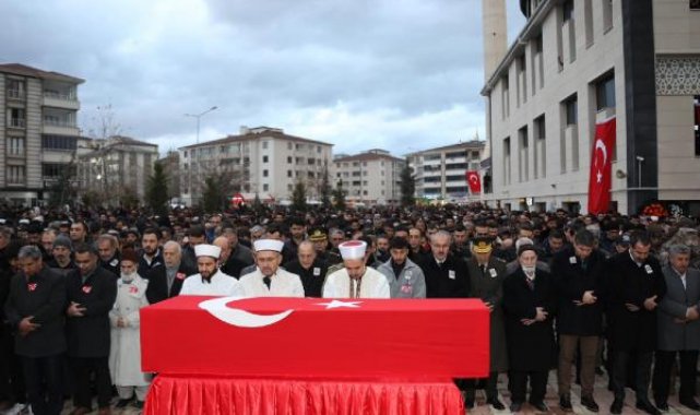 Şehit Kemal Aslan, Elazığ'da son yolculuğuna uğurlandı