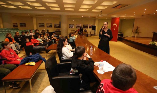 Selçuk Çocuk Meclisinden çıkan ilk karar: Yılbaşı panayırı