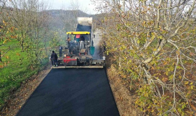 Serdivan'da asfalt çalışmaları hız kesmiyor