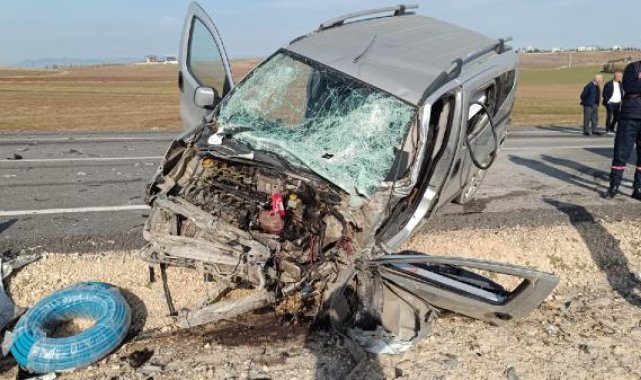 Siirt'te 3 aracın karıştığı kaza; TIR şoförü öldü, 1'i ağır 2 yaralı
