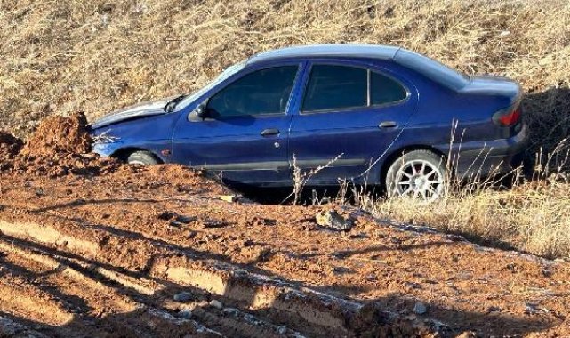 Sivas'ta otomobil şarampole düştü: 5 yaralı