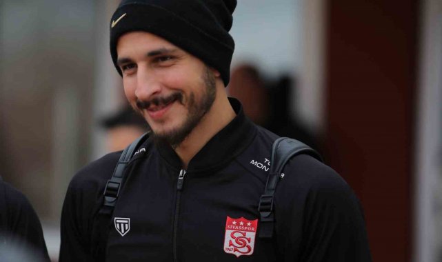 Sivasspor kafilesi Konya'ya gitti