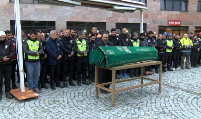 Somali Cumhurbaşkanı'nın oğlunun karıştığı kazada ölen kurye son yolculuğuna uğurlandı