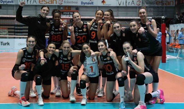 Sultanlar Ligi : Eczacıbaşı Dynavit: 3 - PTT: 0
