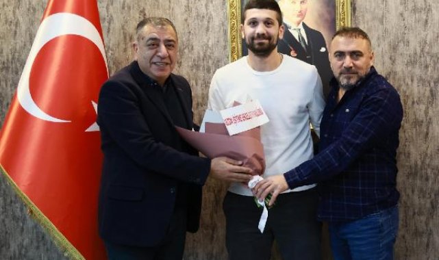 Trabzon İşitme Engelliler Spor Kulübü'nden Trabzonspor'a ziyaret