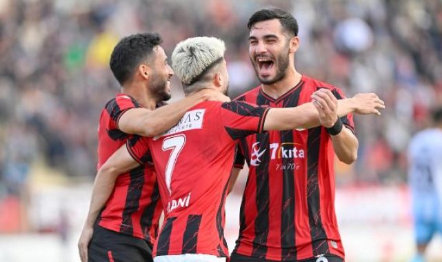 Turgutluspor kaldığı yerden