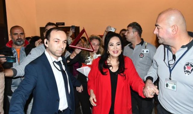 Türkan Şoray, Cahit Irgat'ı anma gecesine katıldı