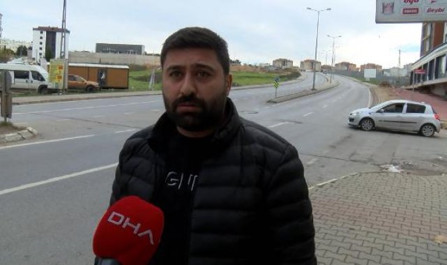 Tuzla'da motosiklet otomobile çarptı : 2 yaralı