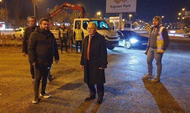 Üniversite kavşağında inceleme