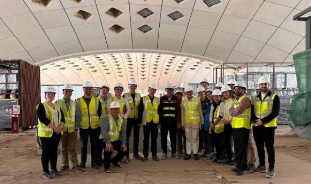 Ünlü mimar Norman Foster, Limak'ın Kuveyt'teki havalimanı projesini ziyaret etti