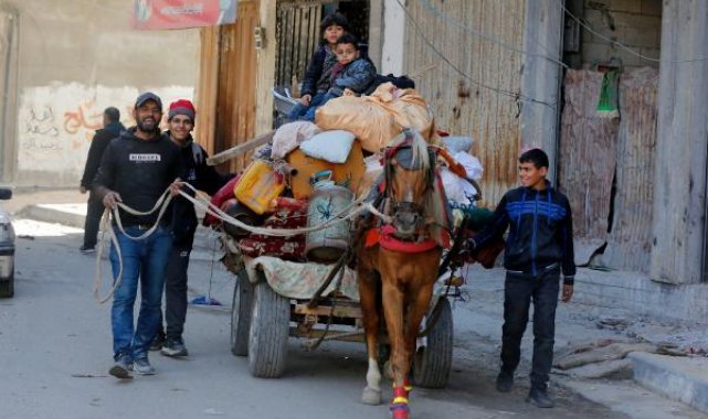 UNRWA: İsrail'in tahliye emri, Gazze'deki 150 binden fazla kişiyi yerinden etti
