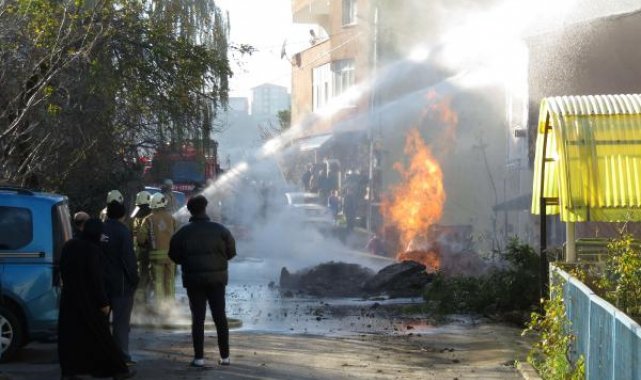 Üsküdar'da yol çalışması sırasında doğalgaz borusu patladı