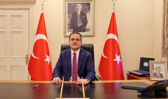 Vali Akbıyık: "Haksızlığa karşı çıkmış bir milletiz"