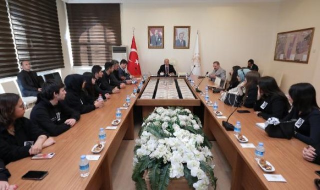 Vali Kumbuzoğlu: Mine Nur'un ölümüyle ilgili idari ve adli soruşturma devam ediyor
