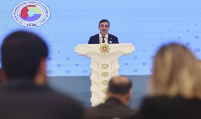 Yılmaz, Türkiye-Türkmenistan İş Forumu'nda iki ülkenin iş insanlarıyla görüştü