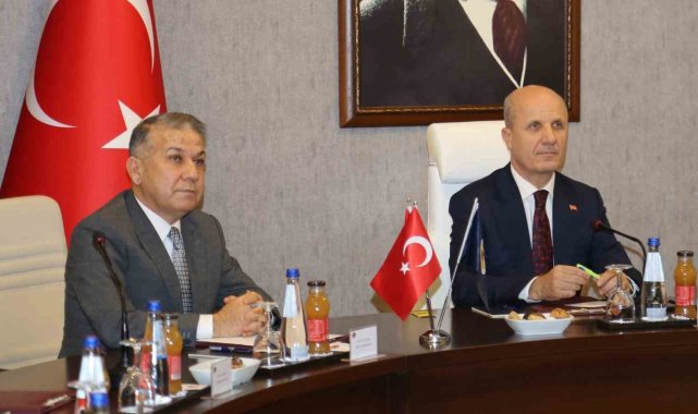 YÖK Başkanı Özvar, MEÜ Senato Toplantısına katıldı