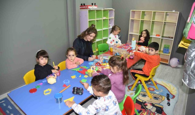 Yunusemre'nin kültür ve sanat merkezlerinde 5 bin çocuğa eğitim