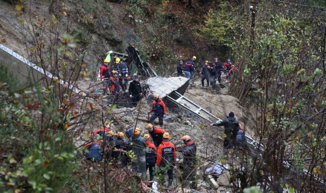 Zonguldak'ta göçük altındaki 2 kişiden birinin cenazesine ulaşıldı