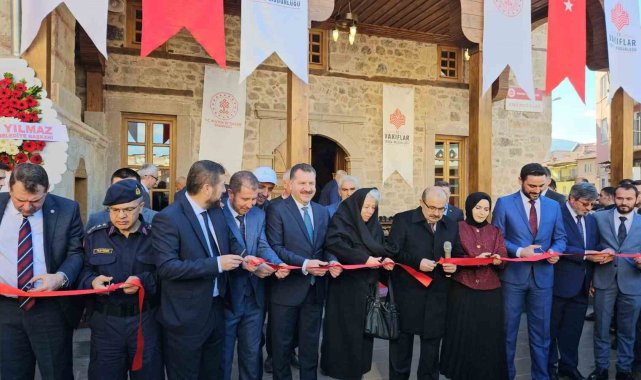 220 Yıllık tarihi Yakupbey Camisi ibadete açıldı