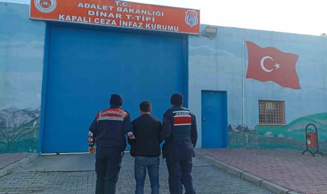 6 yıl 3 ay hapis cezası ile aranan şahsı köyünde yakalandı