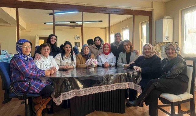 Ak kadınlardan Elden Ele Derneği'ne ziyaret