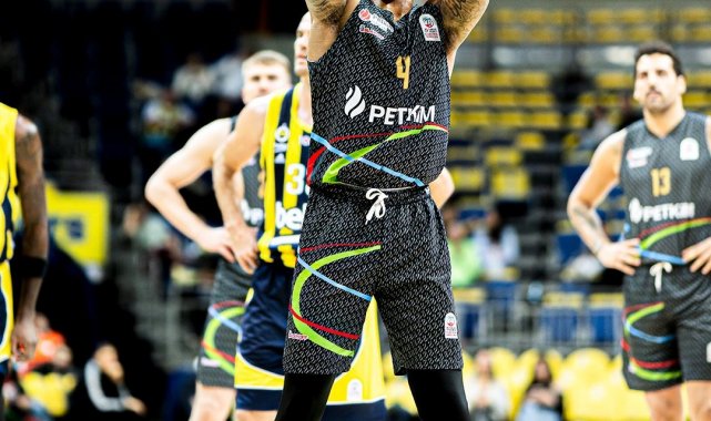 Aliağa Petkimsporlu David Efianayi, haftanın 5'ine seçildi
