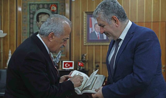 Bakan Yardımcısı Dönmez'den Atatürk Üniversitesine Ziyaret