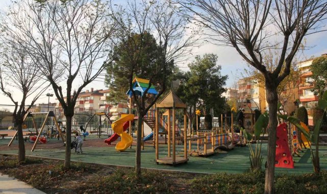 Başkan Büyükakın: "Yeşilin rengini şehrimize taşımaya devam ediyoruz"