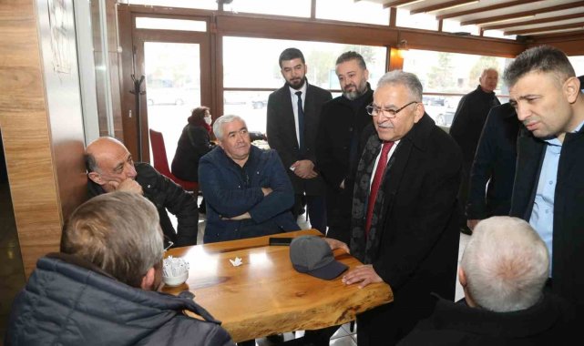 Başkan Büyükkılıç, Kocasinan Akademi'de gençlerle bir araya geldi