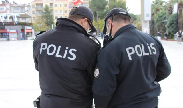 Başkasına ait kredi kartını kullanınca polis yakaladı