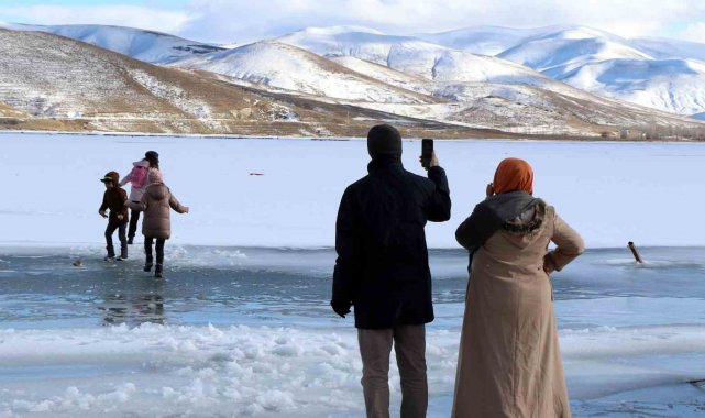Bayburt'ta dondurucu soğuklar etkili oluyor