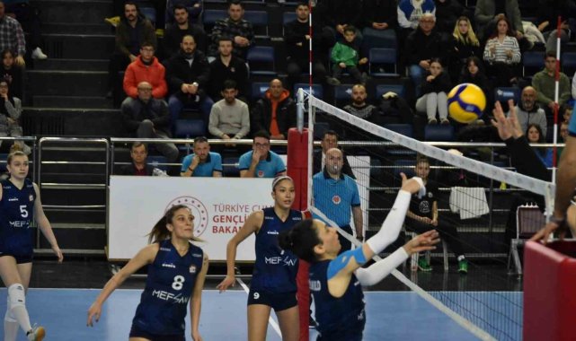 Bilecik temsilcilerinin biri yüzü güldürdü biri üzdürdü