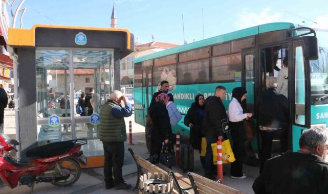 Bu ilçede otobüsler sıcacık bir ortamda bekleniyor