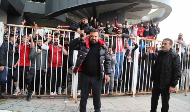 Bülent Uygun'dan asker selamı!