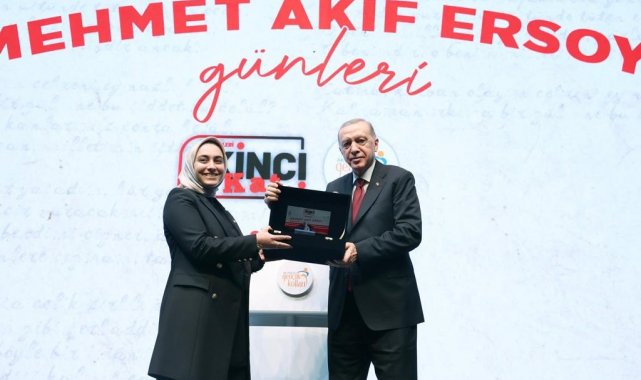Feyzanur Bursa'nın gururu oldu
