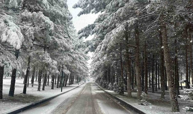 Gaziantep beyaza büründü, kartpostallık görüntüler ortaya çıktı