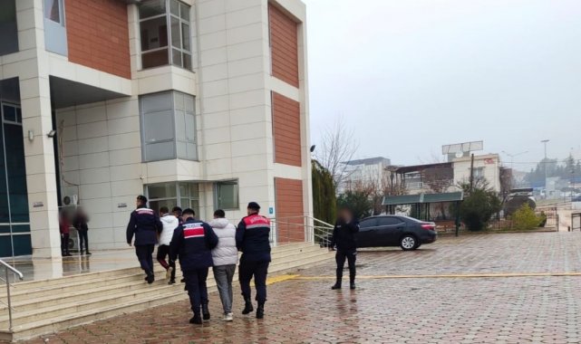 Gaziantep'te siber dolandırıcılara operasyon: 3 gözaltı
