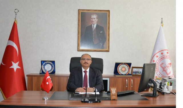 Gediz'de 8 ve 12. sınıflara yönelik ödüllü deneme sınavı