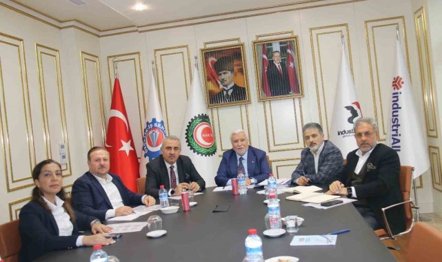 HAK EMEK-DER Yönetim Kurulu Başkanı Bayram Altun: "En düşük emekli maaşı asgari ücret seviyesine çekilmeli"