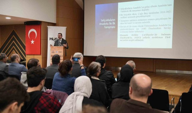 İlk fetihlerden Osmanlı dönemine kadar Denizli'nin tarihi konuşuldu