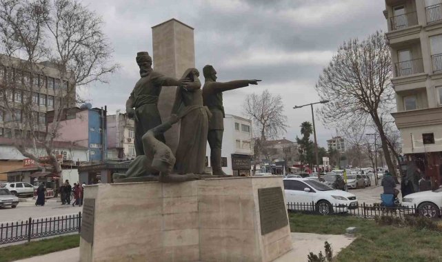 Kahramanmaraş'ta kurtuluş nedeniyle valilik ruhsatlı silah taşımayı da yasakladı